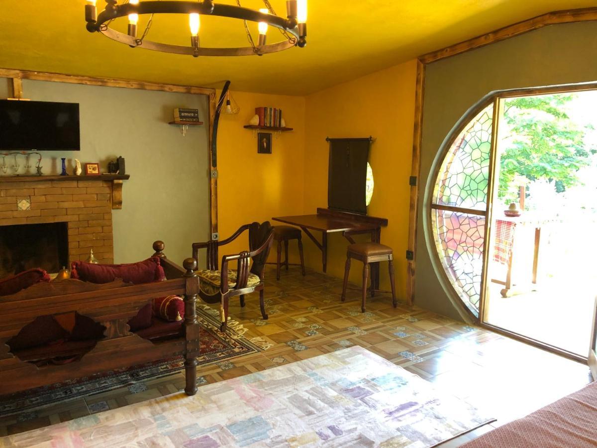 Happyhobbit Forest, Lake View, Fireplace , Jakuzi ,In Сапанча Экстерьер фото